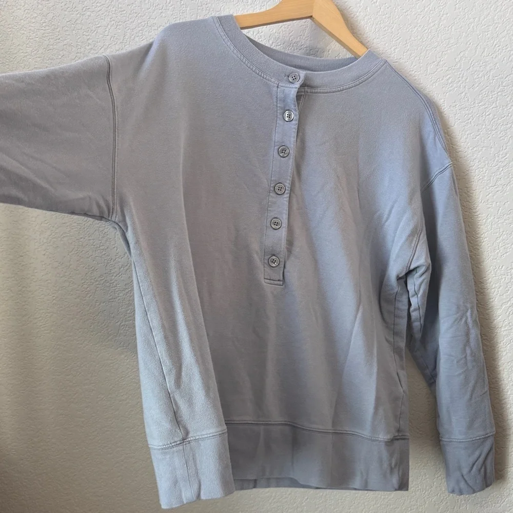Athleta Henley Crew Neck Sweater Blue size Medium - Picture 11 of 11